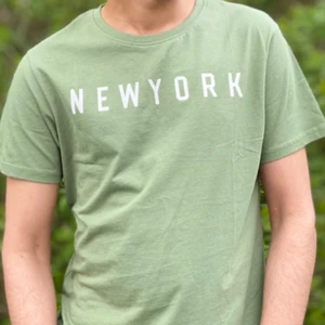 T shirt - Det är som ny 