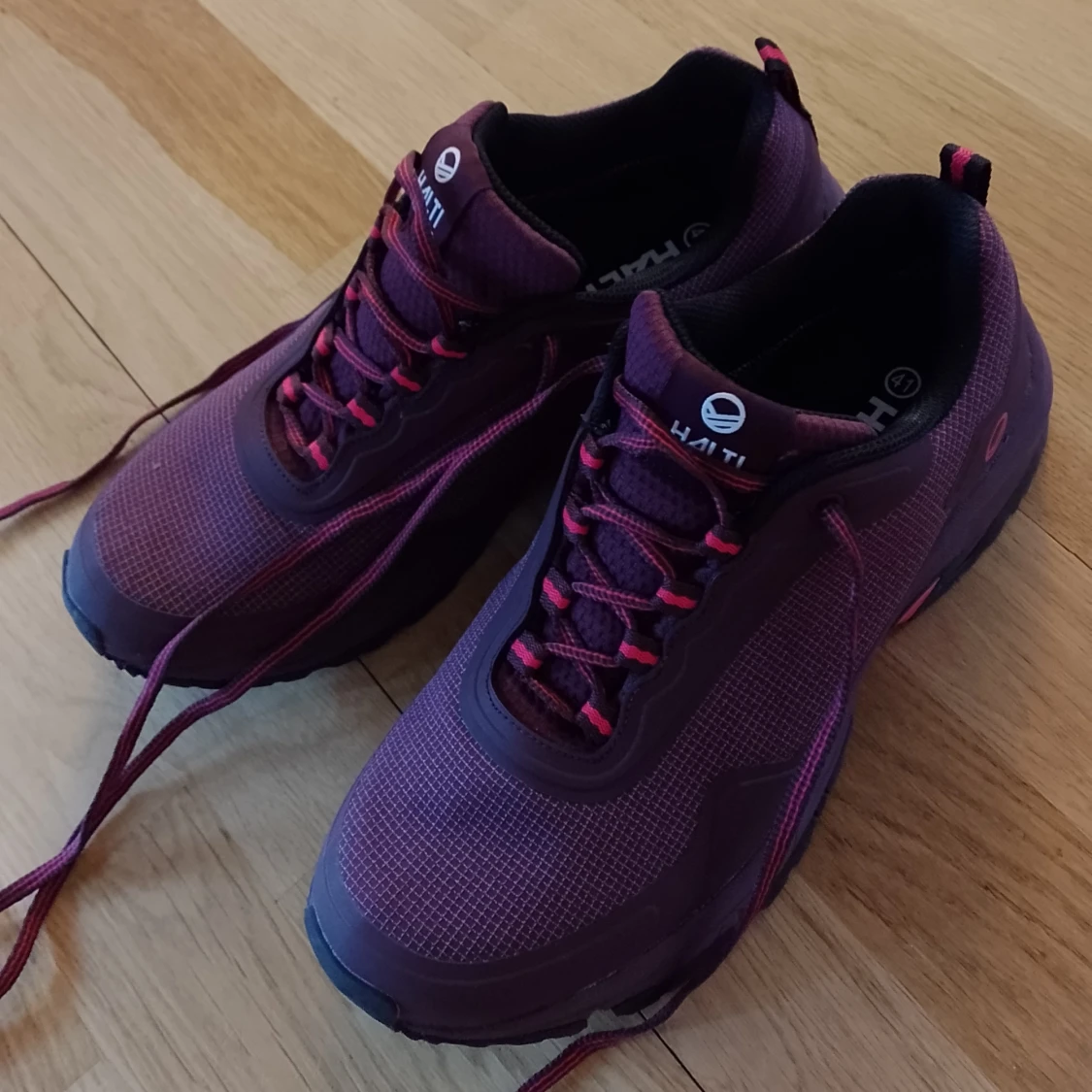 Halti hiking shoe size 41 purple