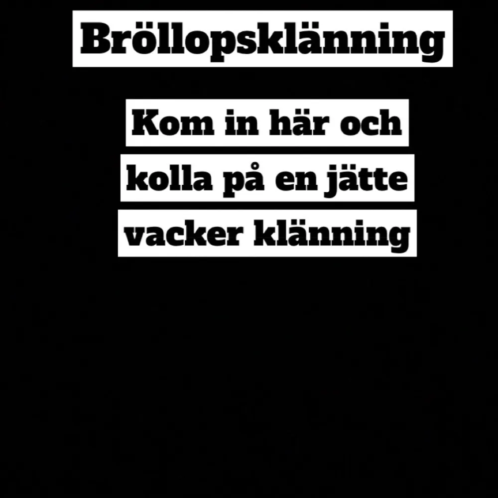 OPS…:)Den är stor på mig ( den sitter inte bra på mig) ! Jag har en topp under,den är utan! JÄTTE FIN och glittrig bröllopsklänning! Lite längre där bak. Använd bara en gång och har inga skador eller fläckar! (Kan skicka fler bilder om man vill)Vill sälja den för att den inte kommer att komma till användning mer! Kragen gör inte ont eller är obekväm! Den är jätte skön och hela klänningen är väldigt bekväm för att vara en bröllopsklänning enligt mig✨💗skulle säga att den är mellan storlek S-M 😊. Klänningar.