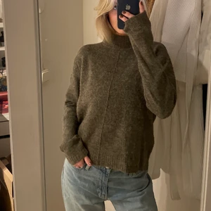 Stickad tröja, strl xs - Stickad tröja från Kappahl strl xs✨ så användbar😍 fint skick! 