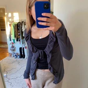 Kofta - Söt kofta. Antingen kan man ha något under eller bara som den är. Passar storlek s. Pris inklusive frakt🧚🏼‍♀️🧚🏼‍♀️