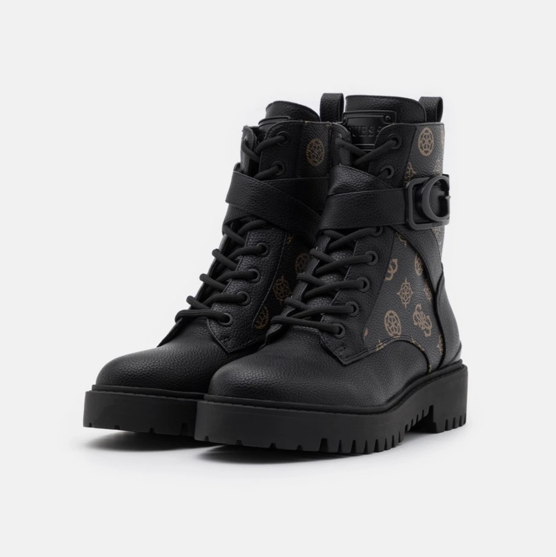 Guess kängor stl 37 - nyskick  - 90