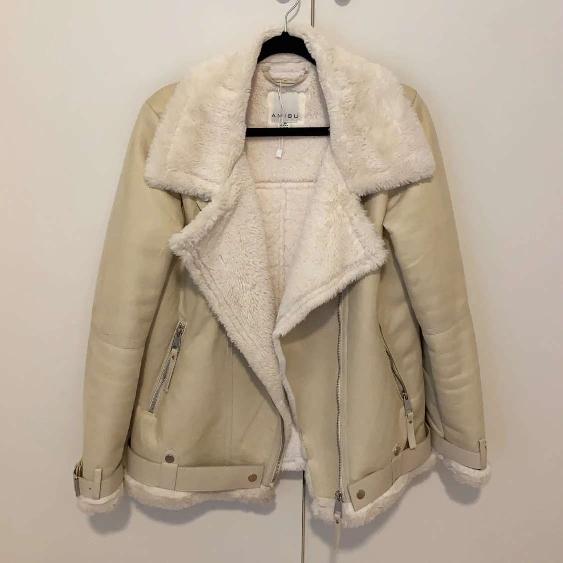 Vinter/ kall vår eller höst jacka  - 91