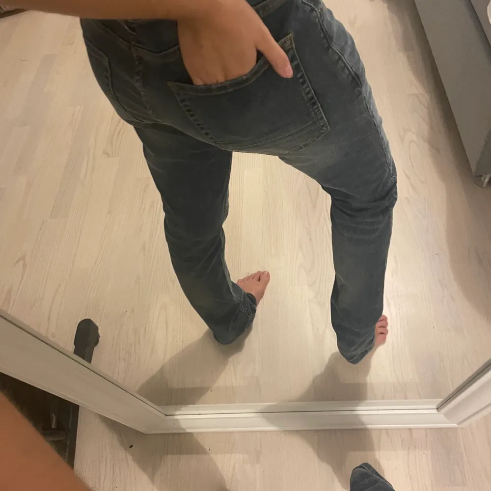 Midrise jeans!. Jeans & Byxor.