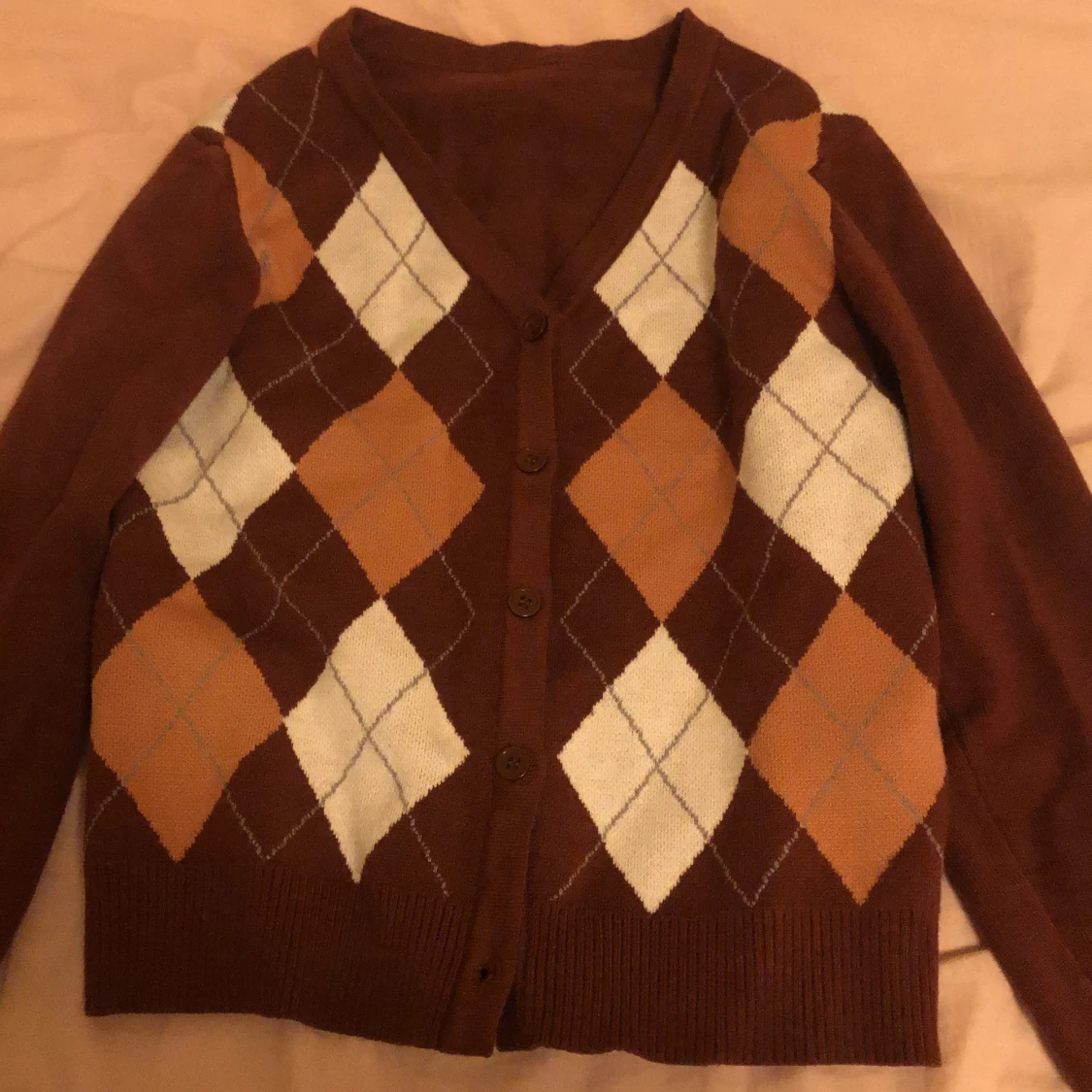 Stikad kofta brun ALDRIG använd - 90