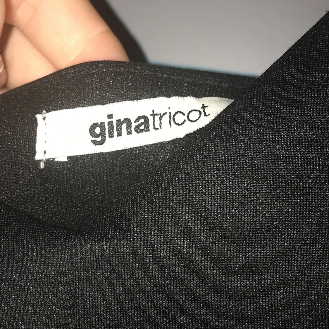 En svart klänning/ blus från GinaTricot❤️ - 91