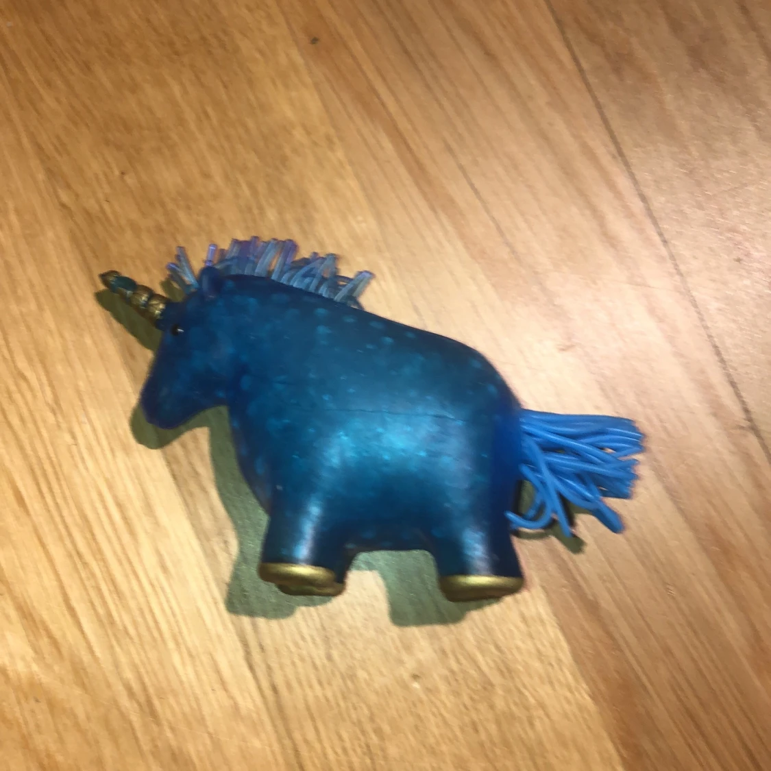 Unicorn stress boll orbens 