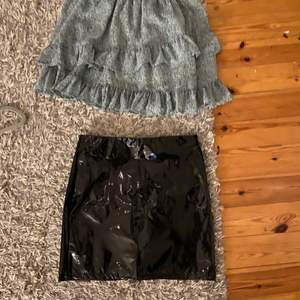 Två kjolar 60 för båda plus frakt 40kr 