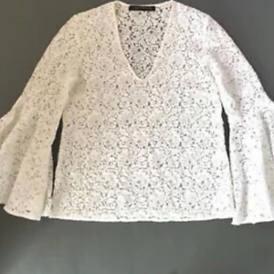 See through tröja - Från Zara i nyskick 