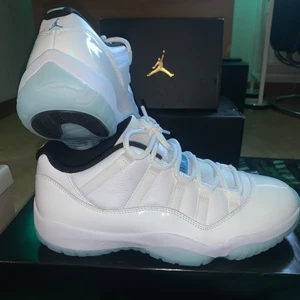 Air Jordan 11 Retro Low ” Legend blue” 🥶 - Air Jordan 11 Retro Low ” Legend blue”🥶  Skriv i DM ifall du är intresserad. EUR 44.5 UK 9.5
