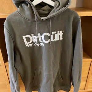 Dirtcult Tröja (Unisex) - Mycket bra skick (unisex)