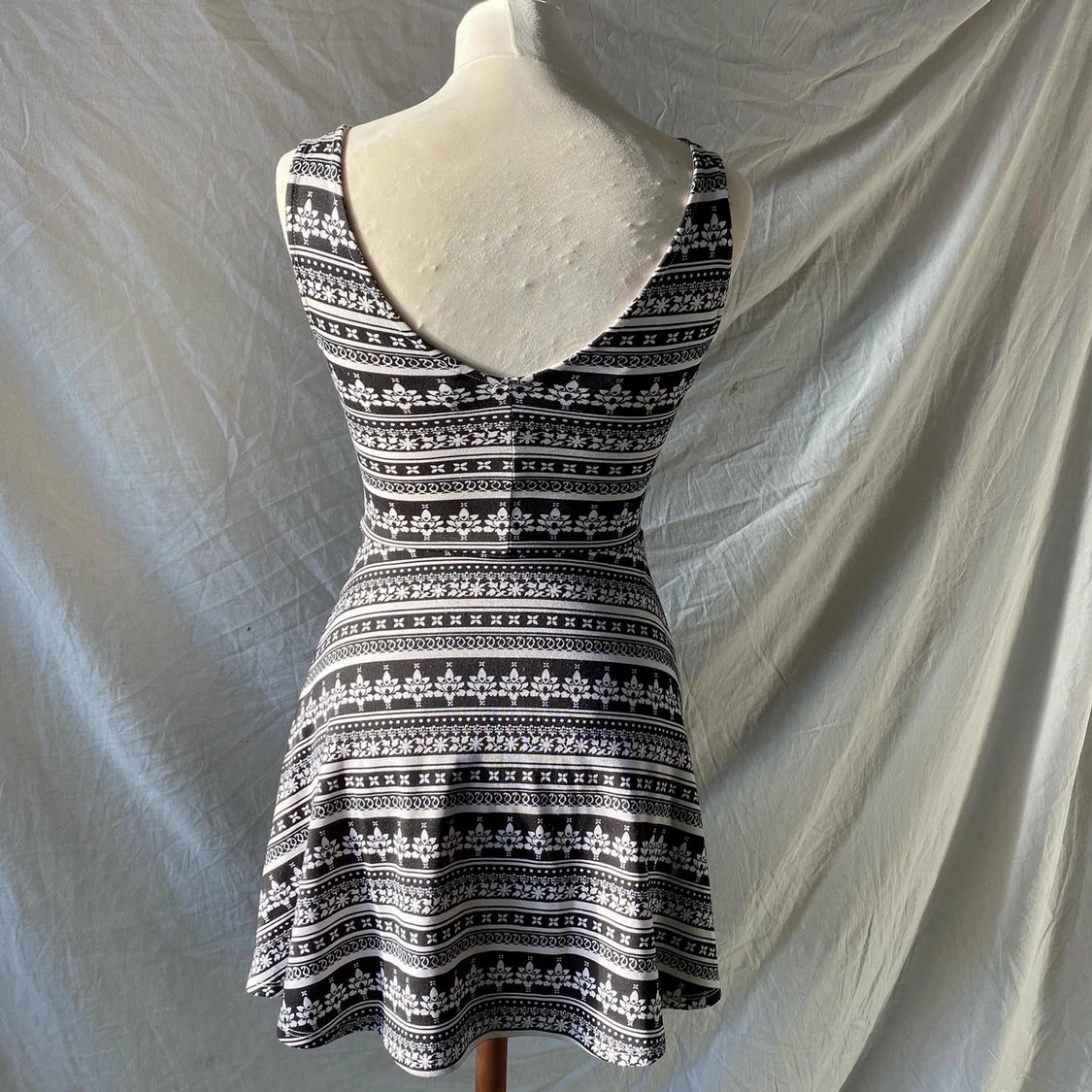 H&M | Miniklänning med heltäckande mönster! - 90