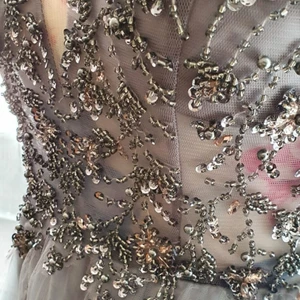 Festklänning (Maxi) - Använd just 1 gång. Avtagbara armar. Priset kan diskuteras :)