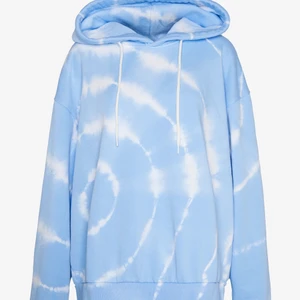 Hoodie - Jätte snygg hoodie från Weekday, säljer då jag inte använder den. Den är oversized men passar både S,M,L beroende på hur tajt du vill att den ska sitta. Nypris: 399kr mitt pris: 150kr! Bilderna är lånade från Zalando.se, frakt tillkommer med 66kr!
