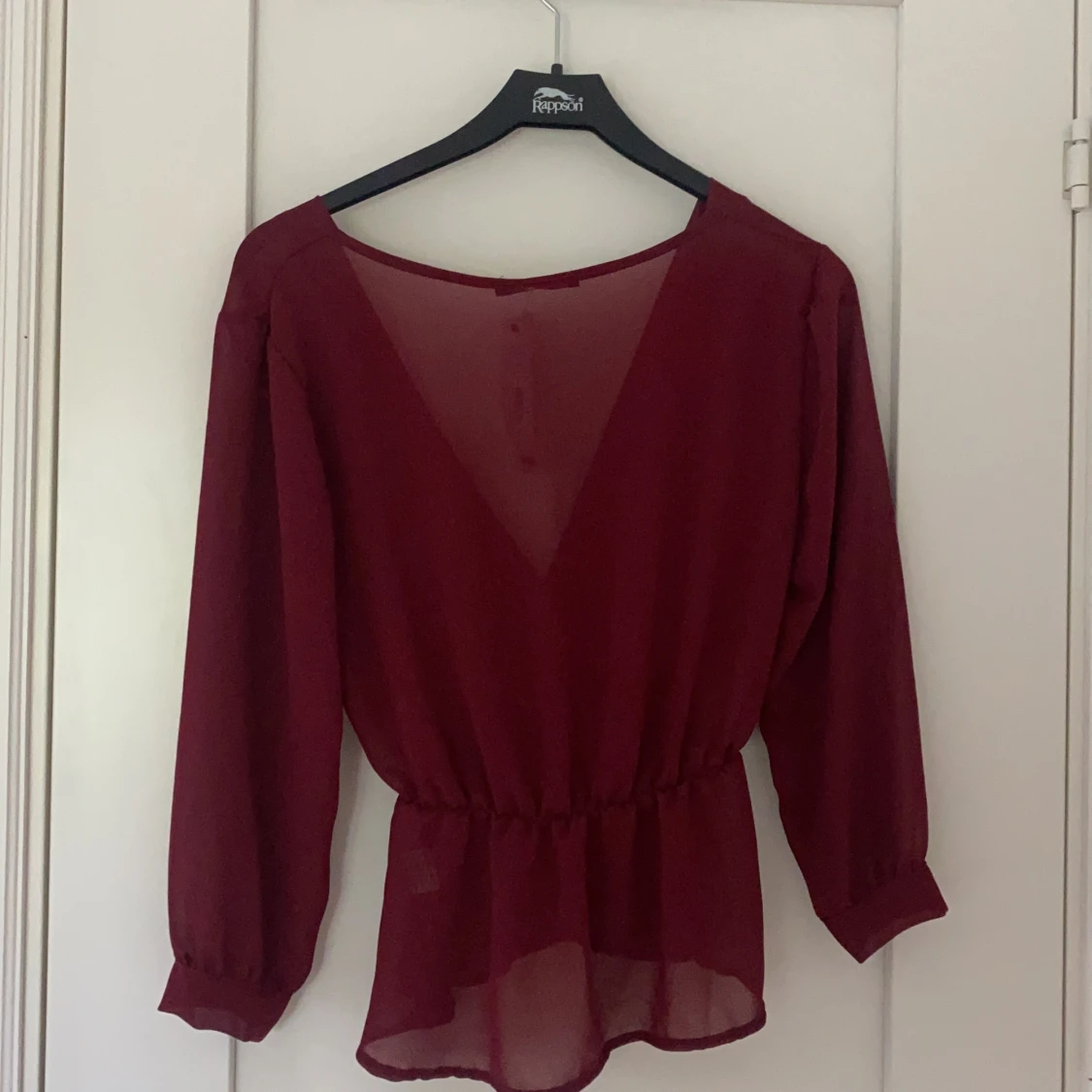 Snygg blus från Boohoo - 90