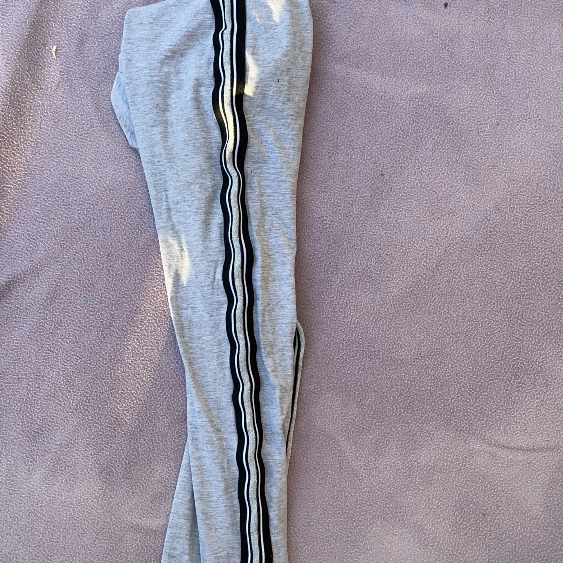 Gråa leggings från Red & Blue  - 90