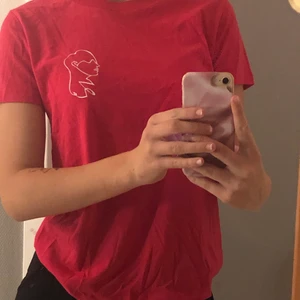 T-shirt - Rosa T-shirt aldrig endast testad.