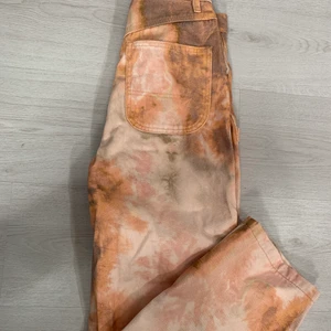 Printed Jeans- ASOS - Mönstrade jeans från ASOS Collusion. W25L32