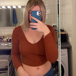 Topp - Snygg brun topp ! 🤎🤎🤎