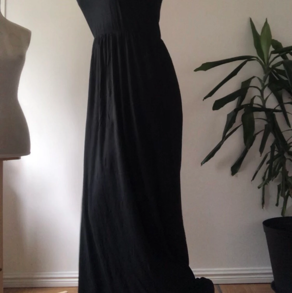 Svart maxi klänning  - 90