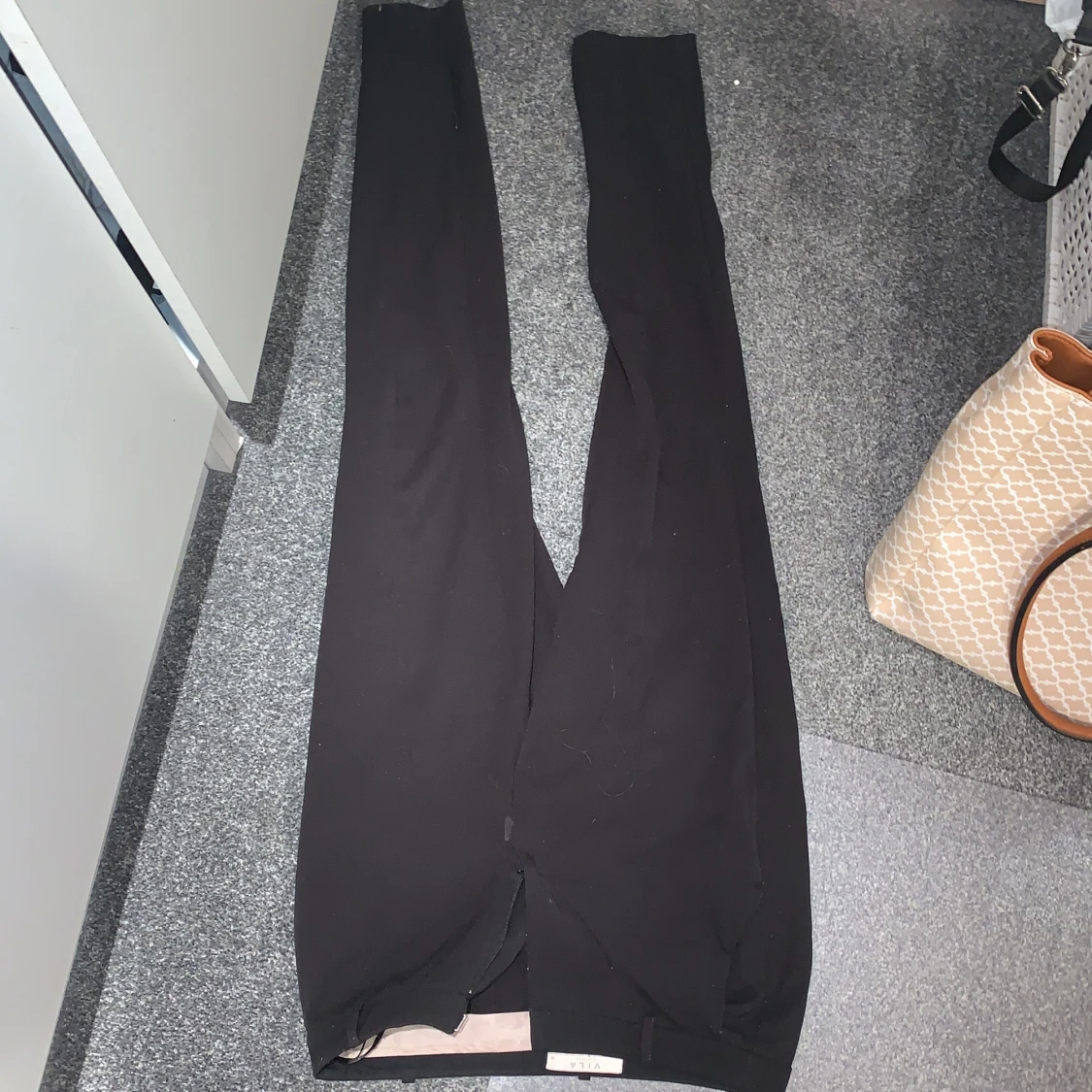 Svarta tajts i strl xs😍