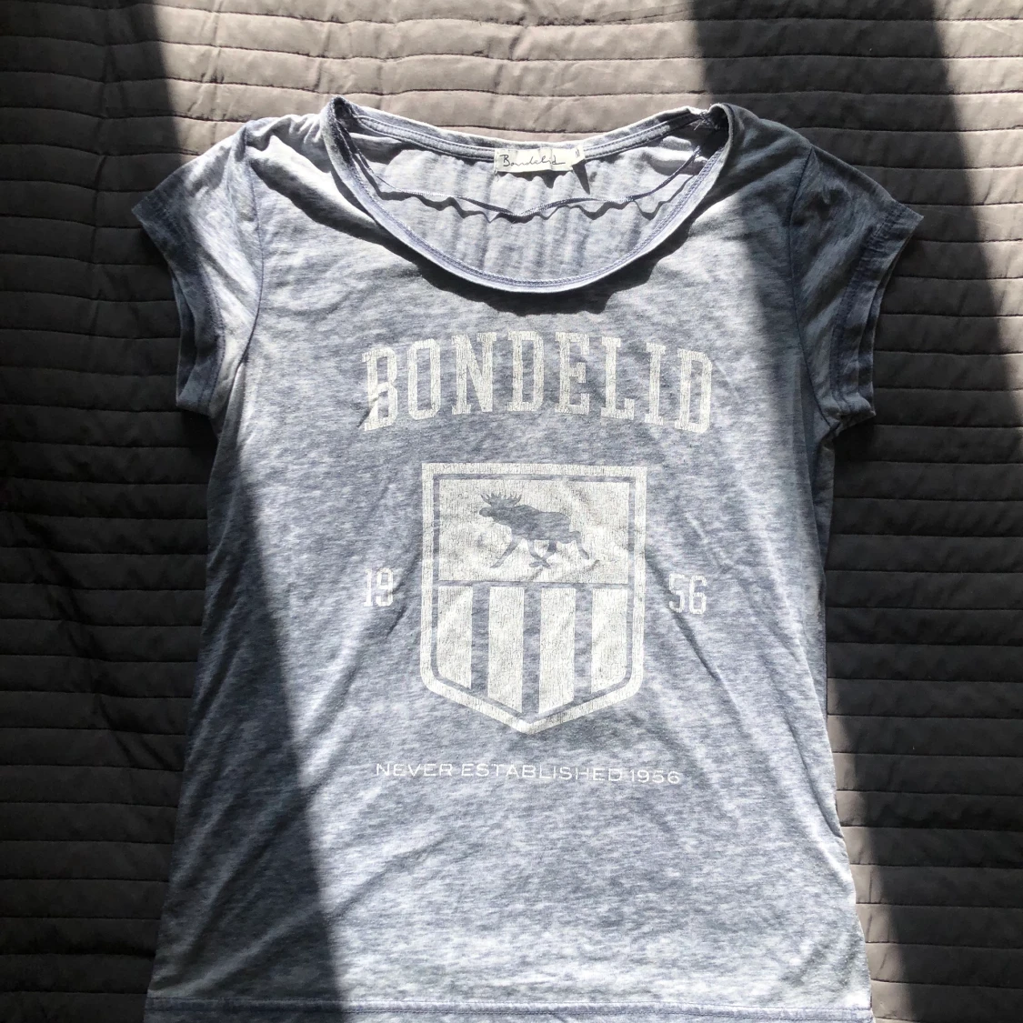 T-shirt, storlek M - 90