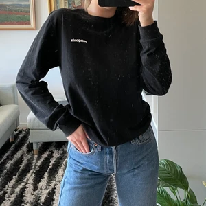 Patagonia tröja  - Supersnygg tröja från Patagonia! Knappt använd alls så som i nyskick. Priset kan diskutera vid snabb affär :)