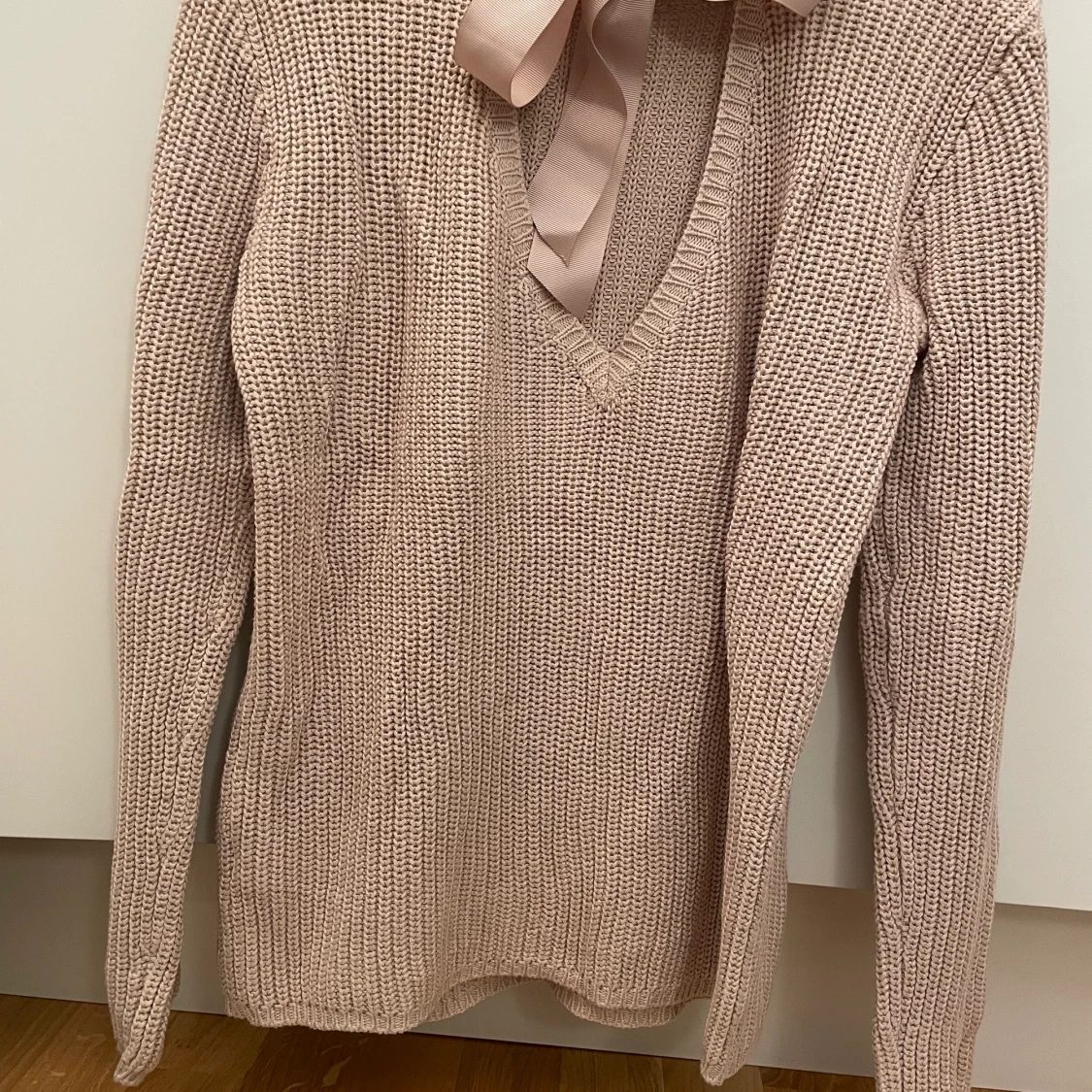 Beige/gammalrosa stickad sweatshirt  - 90