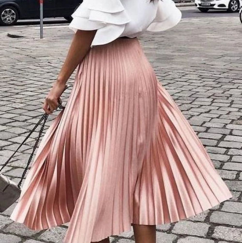 Plisserad kjol - Zara | Plick Second Hand