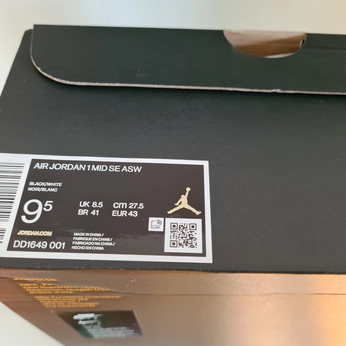 Air Jordan 1 mid carbon  - 91