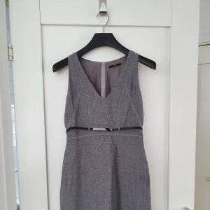 HUGO BOSS klänning stl.36 - HUGO BOSS klänning stl.36