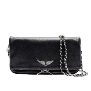 Zadig väska  - Bra skick, kedjan är dock trasig men går att köpa fina för ca 100kr därav nersatt pris på väskan! Nypris 3900. Dustbag tillkommer!