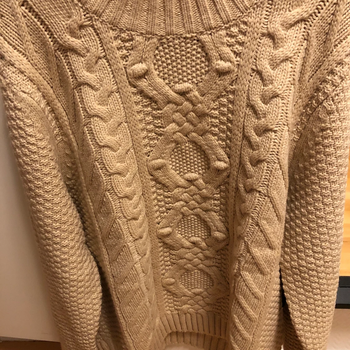 Stickad tröja  - 90