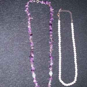 halsband - säljer dessa halsband, 1 för 15 båda för 25