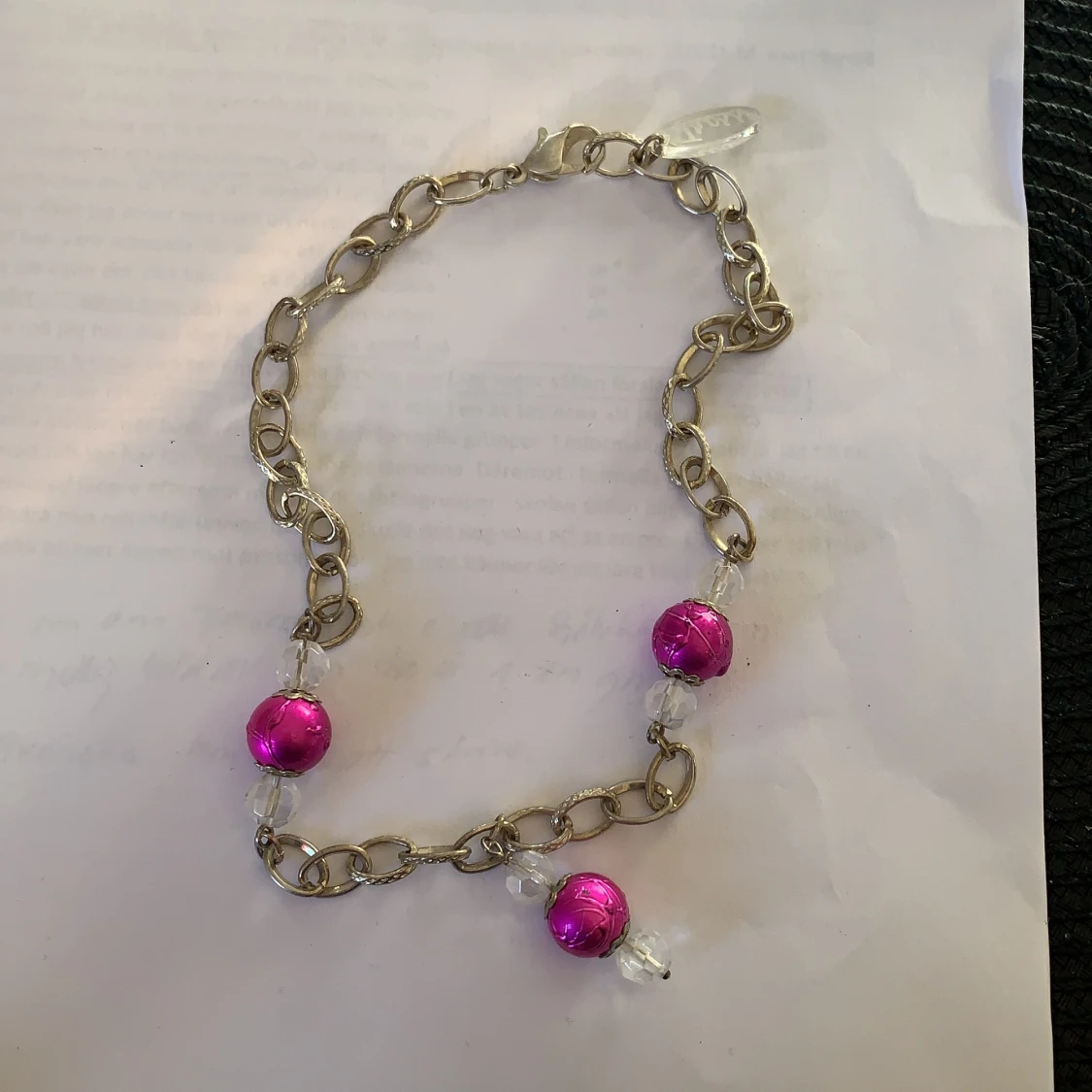 Halsband rosa o silver