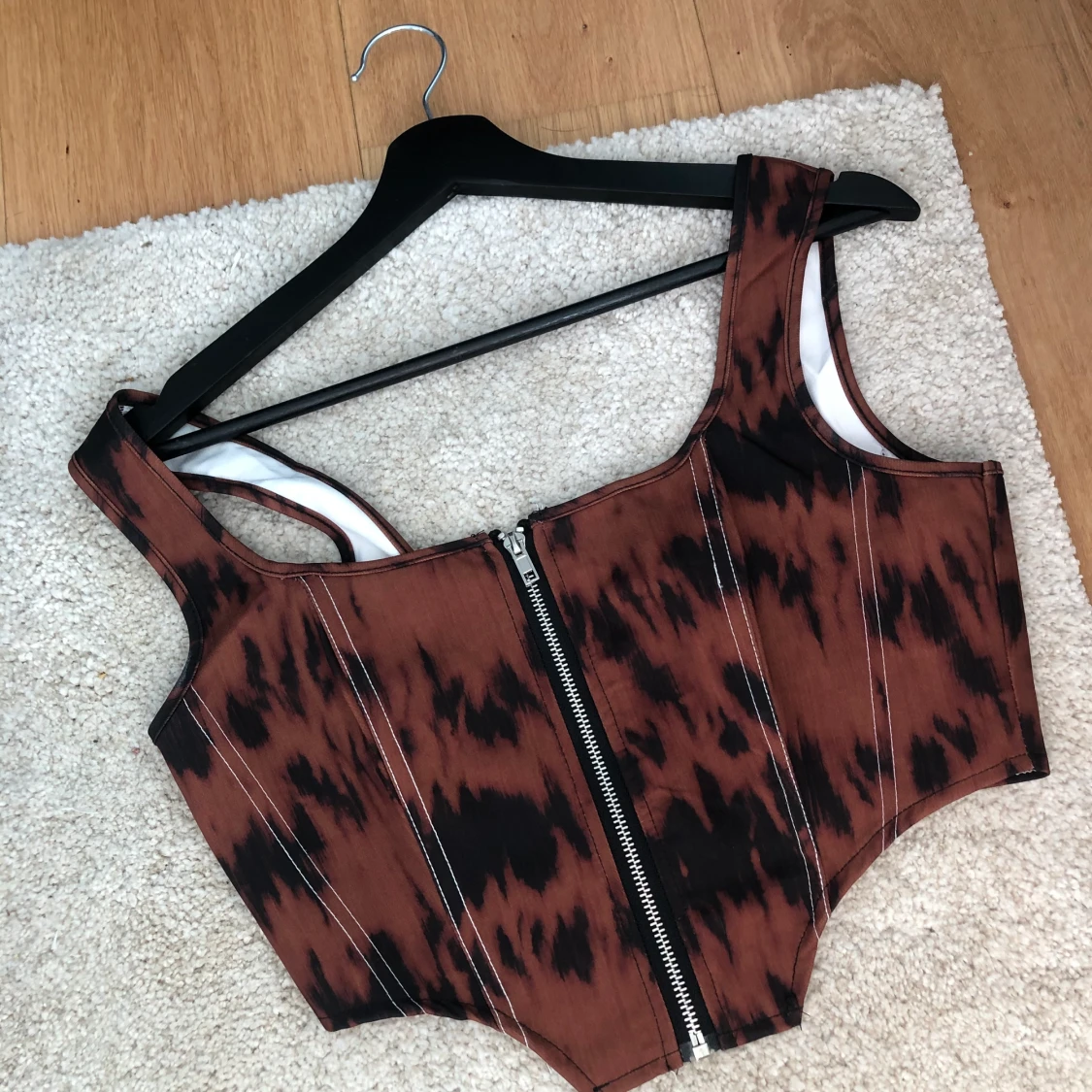 Skitsnygg tröja från missguided