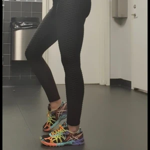 push upp byxor - Helt ny , finns storlek S,M,L