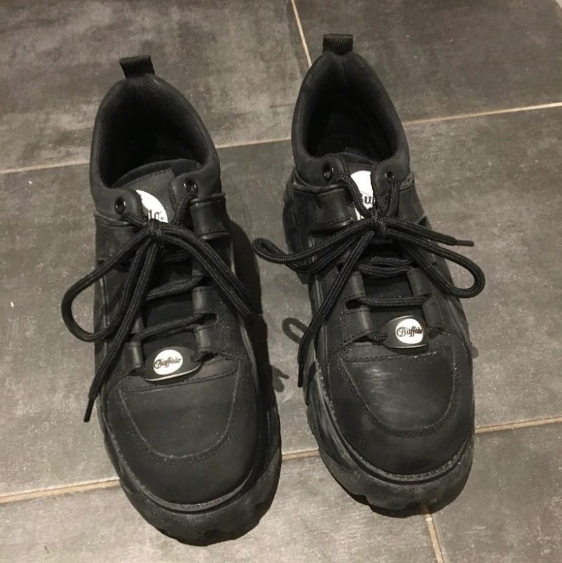 Svarta Buffalo stl38 - 91