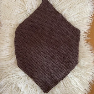 Virkad Kylie topp  - Handvirkad Kylie topp. St XS/S Bomullgarn 