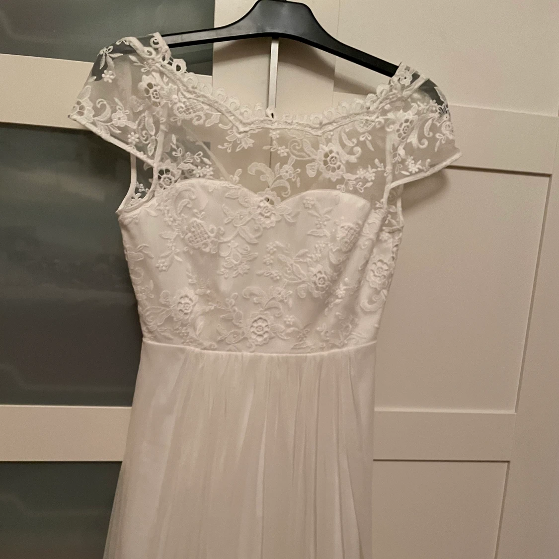 Vit klänning, perfekt för studenten - 91