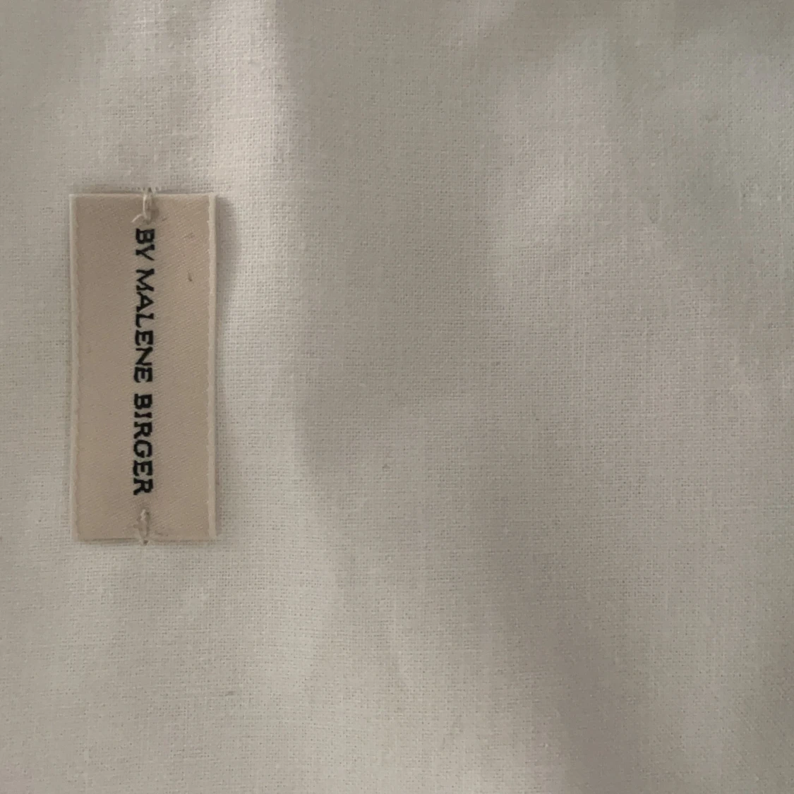 En axelväska från Malene Birger - 90