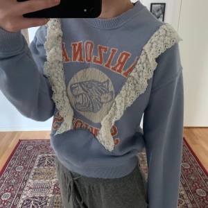 Collegetröja - Blå college tröja från topshop mycket bra skick 