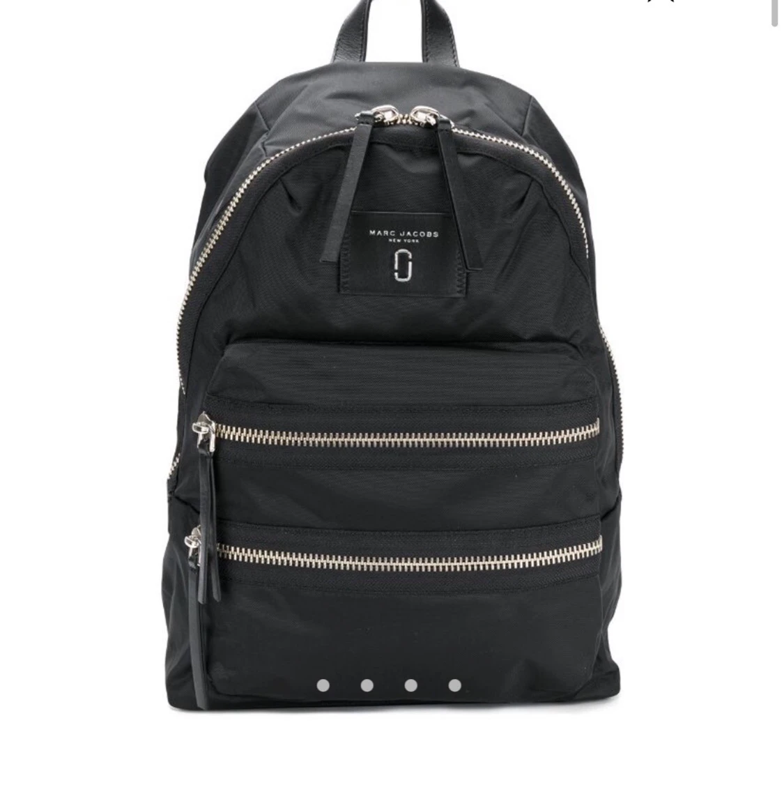 MARC JACOBS RYGGSÄCK - 90