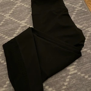 Tränings tights  - Andvänt skick. Bra skick. 