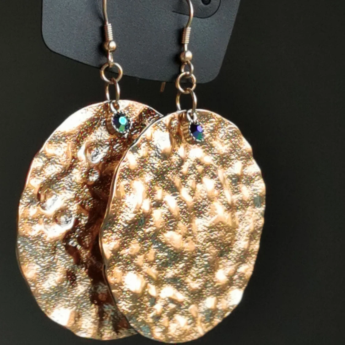 Guldfärgade örhängen