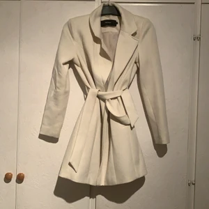 Kappa vero Moda xs nyskick  - Super fin kappa använt 1 gång 