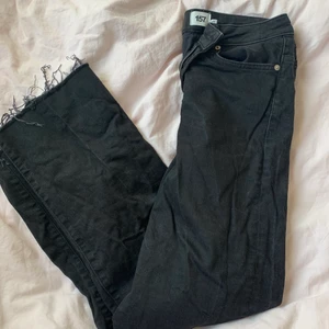Jeans  - Jeans från lager 157. Använt ett fåtal gånger. De är i väldigt bra skick. Köparen står för frakt 