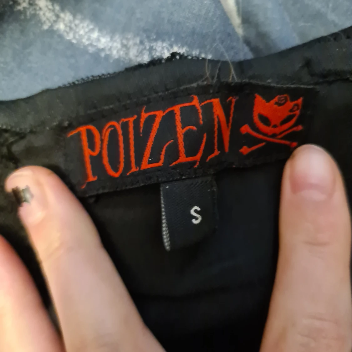 Svart lace klänning - 91