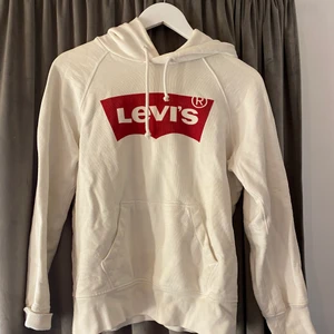 Levi’s hoodie - Superskön hoodie från Levi’s i storlek XS!