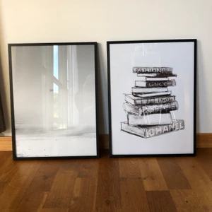 Posters Desenio - Snygga posters från Desenio 30x40. Ram ingår ej. Frakt ca 60kr med Schenker eller 30kr med postnord. Priset är för båda tillsammans☺️